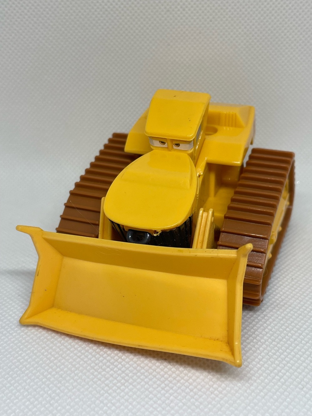 Disney Cars Chuy Bulldozer Plastic Toon El Materdor Deluxe Play Set Rare HTF